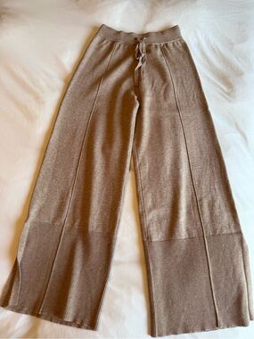Cozy Knit Sweatpants in Camel